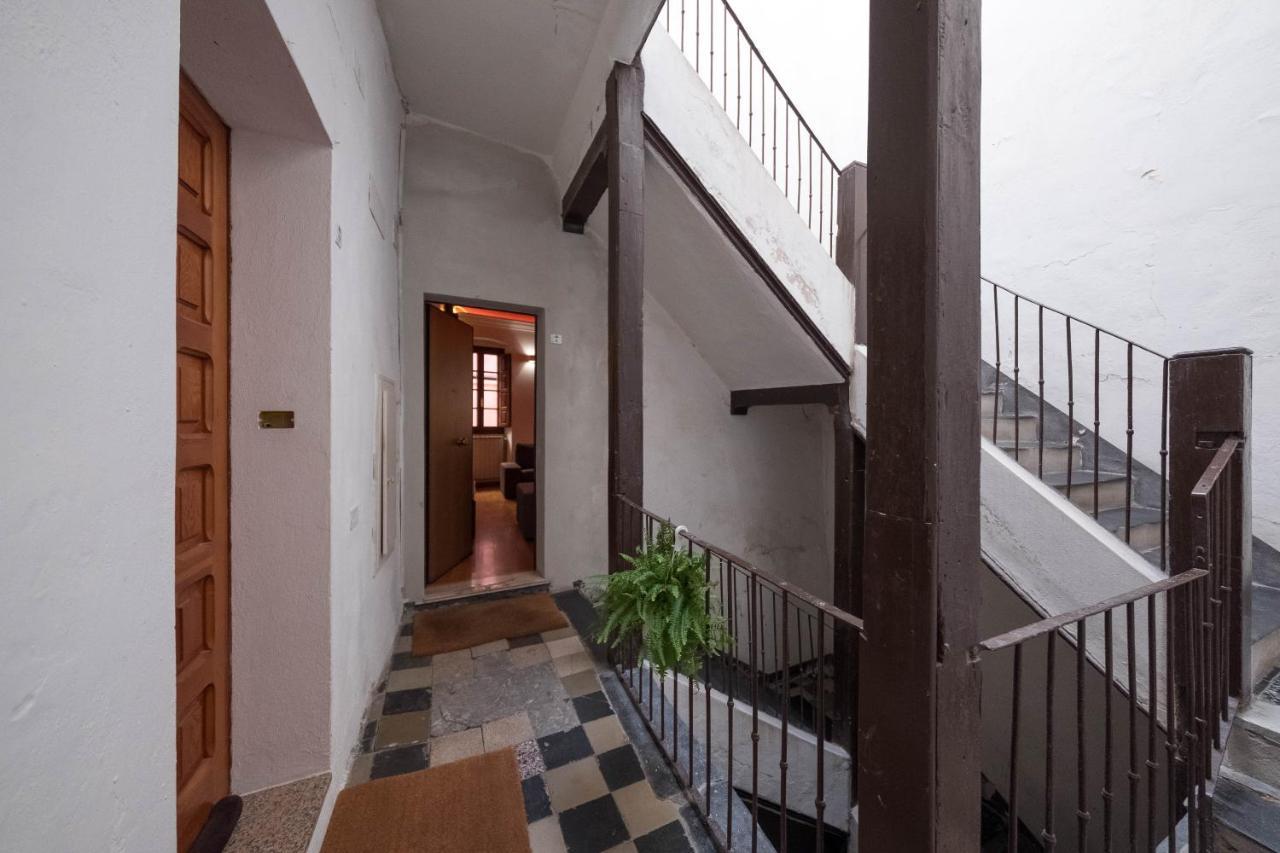 Domus De Gorga - Your Sardinian Apartment Каляри Екстериор снимка